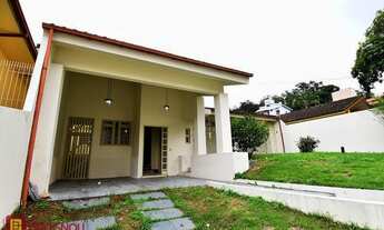 Imagem: Casa de 3 quartos para alugar no bairro