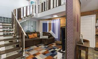 Imagem 3: Casa para Aluguel - Sarandi, 2 Quartos, 180 m2