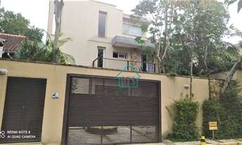 Imagem: BELÍSSIMO SOBRADO COM 3 SUÍTES À VENDA