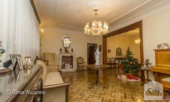 Imagem 2: Casa à Venda - Barro Preto, 5 Quartos, 304 m²