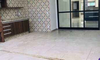 Imagem 1: Sobrado com 3 dormitórios sendo 2 suítes , piscina e churrasqueira à venda