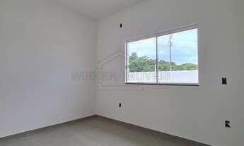 Imagem 6: Casa de 3 Quartos com Terreno Amplo