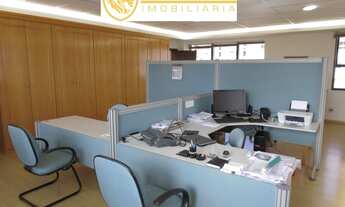 Imagem 2: Sala de 100 m² em Nova Lima, Minas Gerais