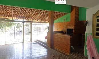 Imagem 5: QR 210 Ótima Casa na LAJE com 3 Quartos/Suite Lado Metrô Escriturado