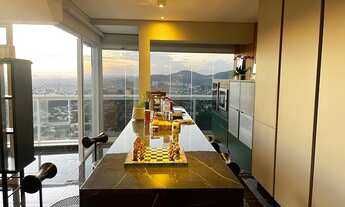 Imagem 3: Cobertura Tríplex no Novare Alphaville disponível para venda!