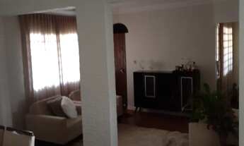 Imagem 6: Sobrado para venda tem 260 metros quadrados - Londrina - PR