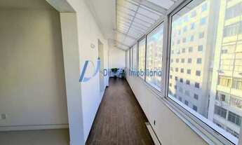 Imagem 3: Copacabana - Desocupado - Andar alto - Vista parcial mar - 3 quartos (1 suíte com armários