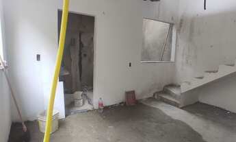 Imagem: Casa Geminada Nova em fase de acabamento