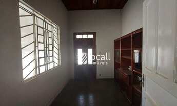 Imagem 3: Casa com 4 dormitórios para alugar, 180 m² por R$ 4.900/mês - Centro - São José do Rio Pre