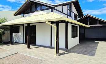 Imagem: Casa de 4 Quartos em Localização Privilegiada