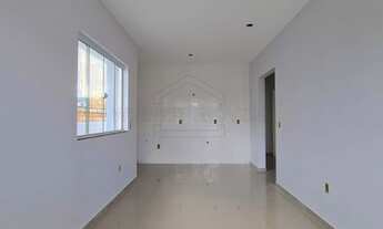 Imagem 2: Casa de 3 Quartos com Quintal Amplo