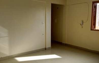 Imagem 2: Apto kitnet canoas rua sete povos