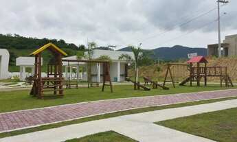 Imagem 3: Terreno disponível no Royal Garden Maricá