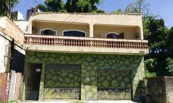 Imagem 1: Casa com 03 Dormitórios para vender em Ótima Localização no Vila Magini em Mauá, fácil ace