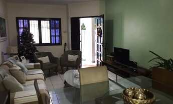 Imagem 3: Casa para Venda em Natal, Candelária, 3 dormitórios, 1 suíte, 4 banheiros, 4 vagas