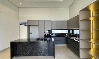 Imagem 3: Casa de Alto padrão com 3 suítes à venda, 208m² por R$ 1.840.000 - Condomínio Varanda Sul