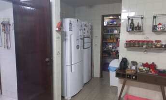 Imagem 2: Apartamento para venda tem 290 metros quadrados com 3 quartos em Vila Progresso - Niterói