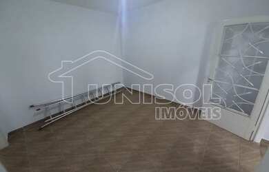 Imagem 6: A Unisol Imóveis aluga casa para moradia e comércio de dois dormitórios e com um salão de