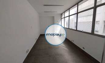 Imagem 2: Conjunto comercial com 66m² vão livre, 02 banheiros, ar condicionado, forro de gesso e 01