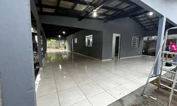 Imagem: Alugo mecejana