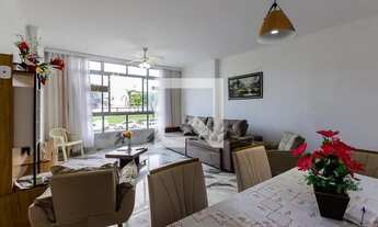 Imagem 3: Apartamento para Aluguel - Embaré, 3 Quartos, 192 m2