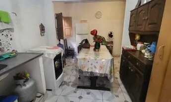 Imagem 3: Casa localizada no Caminho de Areia, com 2 quartos, 1 banheiro