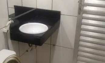 Imagem: Vende-se uma casa em Colina Azul