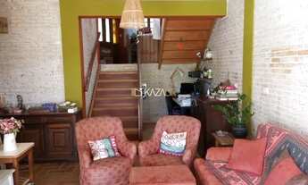 Imagem 4: Casa para Alugar em Atibaia - 2 quartos (suíte) - quintal - 2 vagas. Casa em estilo rústic