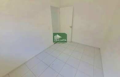 Imagem 3: APARTAMENTO NOSSA SENHORA DO SOCORRO VIDA NOVA SOBRADO NA AV LAURO PORTO