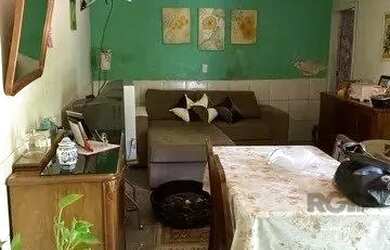 Imagem 3: Casa de madeira com 2 dormitórios no bairro Santa Cecília