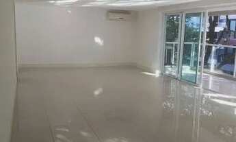 Imagem 2: Apartamento para aluguel possui 300 metros quadrados com 4 quartos em Leblon - Rio de Jane