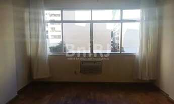 Imagem 7: TIJUCA - Amplo apartamento 3 quartos com vaga em ótima localização