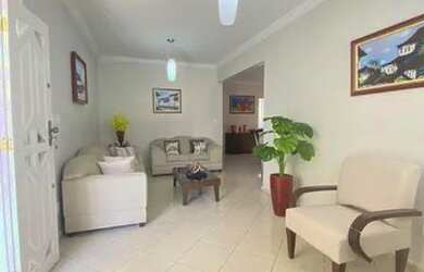 Imagem 2: Casa para venda tem 10 metros quadrados com 5 quartos em Luzia - Aracaju - SE