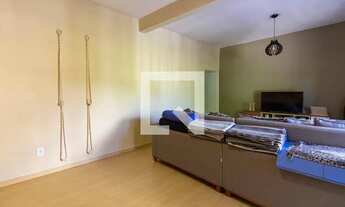 Imagem: Casa à Venda - Vila Yolanda, 3 Quartos