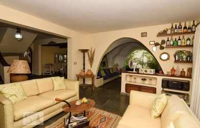 Imagem 2: Casa para Aluguel - Jardim Virginian, 5 Quartos, 700 m2