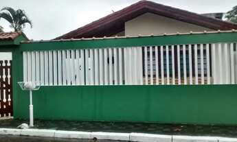 Imagem 2: CASA À 200m² do mar