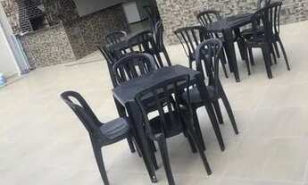 Imagem 2: Casa com piscina