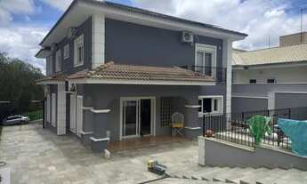 Imagem 5: Linda casa em localização privilegiada disponível para locação no Condomínio Jardim Theodo