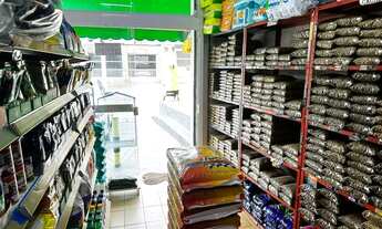 Imagem 7: Casa de ração com espaço para banho e tosa na região da Zona Leste. Ref; 1010