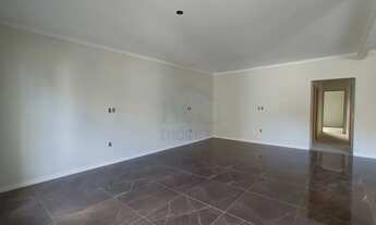 Imagem 4: Casa à venda em bairro nobre