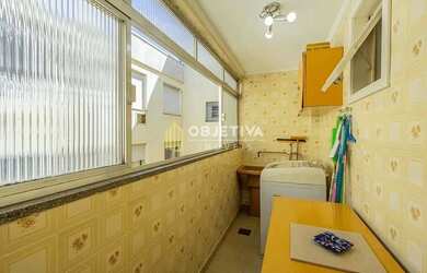 Imagem 2: Apartamento à venda 2 Quartos 1 Vaga 68M² Vila Ipiranga Porto Alegre - RS