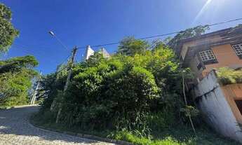 Imagem: Lote bem localizado em condomínio com 546m²