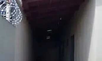 Imagem 3: Casa de Rua com 4 barracões VT15975