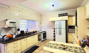 Imagem 4: Sobrado padrão com 265,95m², bairro Jardim Califórnia, Zona Sul de Ribeirão Preto/SP