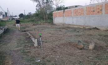 Imagem: Terreno Material de Construção