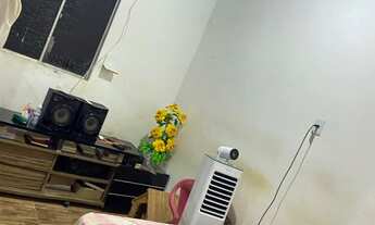 Imagem 9: Casa aconchegante com varanda e quintal