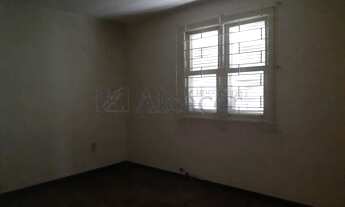 Imagem 7: Térrea para venda com 204 metros quadrados com 10 quartos em Bom Retiro - Curitiba - PR