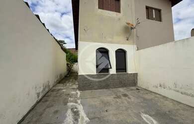 Imagem 2: Sobrado para locação com 3 dormitórios, quintal, Jardim Jacinto - Jacareí codigo: 162825