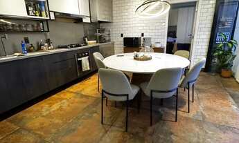 Imagem 2: CONJUNTO MANAUENSE, BELISIMA CASA, MOBILIADA, COM 4 SUÍTES, PISCINA