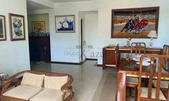 Imagem 2: Oportunidade - Apartamento - Edifício Marya Lucia - Centro - 4 Dormitórios - 158m²